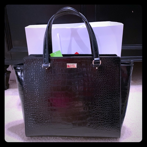kate spade Handbags - 💥 SALE!!💥NWT kate spade Elissa Croc Tote
